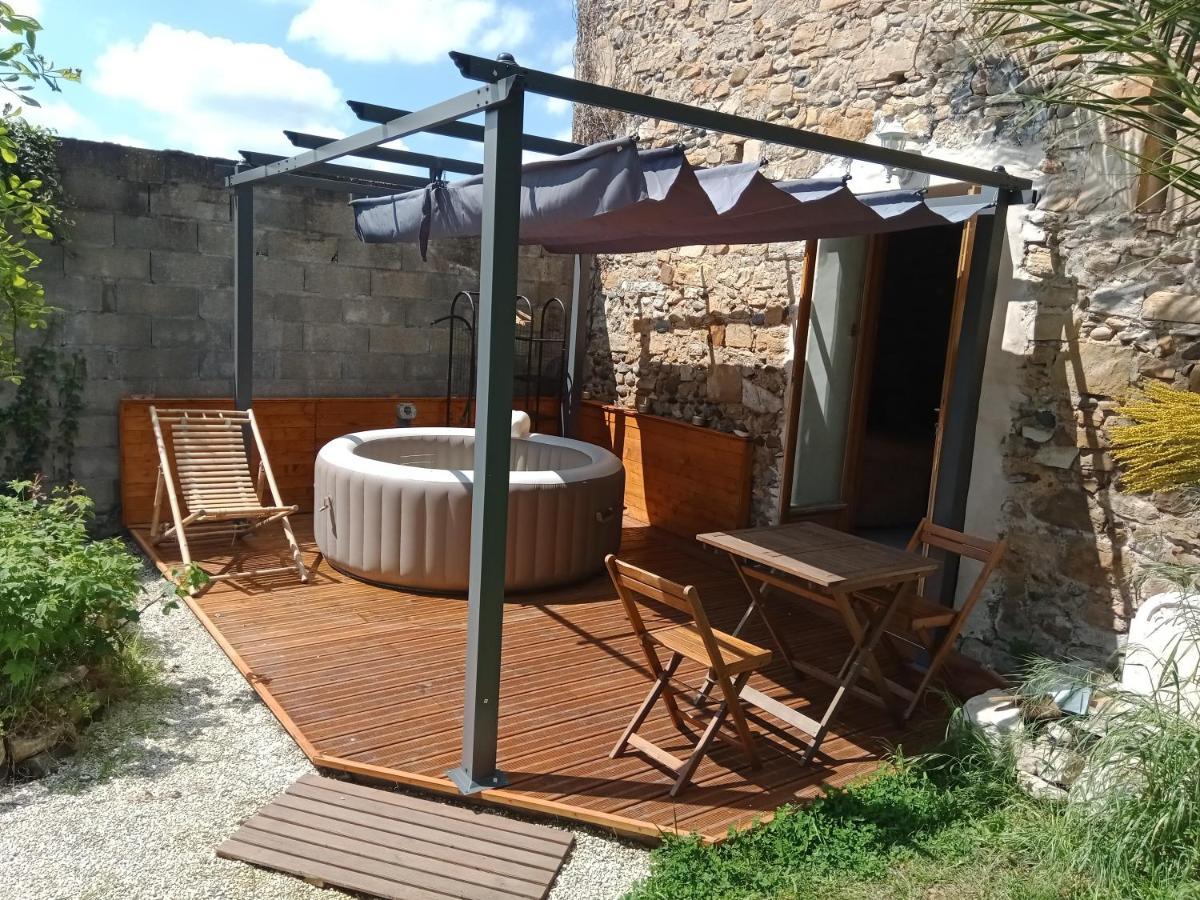 Gite De 6 A 14 Pers Avec Piscine-Jacuzzi- Salle Des Fetes Bastanes المظهر الخارجي الصورة